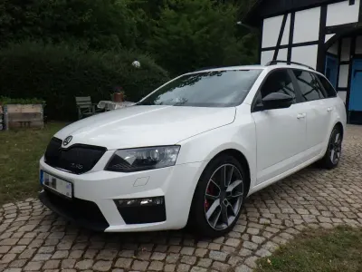 Gebraucht Skoda Octavia RS 184 PS (135 kW) 2015 Weiß Kombi