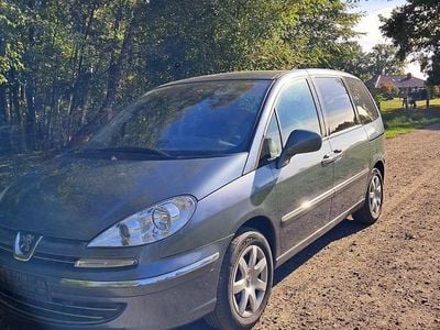 Peugeot 807