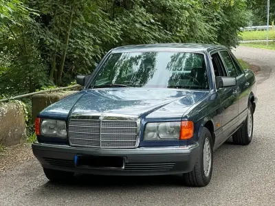 Gebraucht Mercedes 420 218 PS (160 kW) 1987 Blau Limousine
