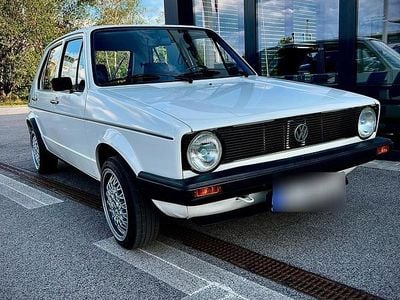 Gebraucht VW Golf I 50 PS (36 kW) 1982 Weiß Kleinwagen