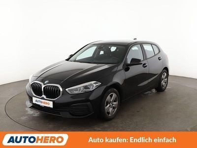 Schwarz Gebraucht 2022 BMW 118 Advantage Kleinwagen | 21.680 € (Guter Preis)