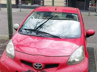 Second-hand Toyota Aygo 2009 Roșu Hatchback