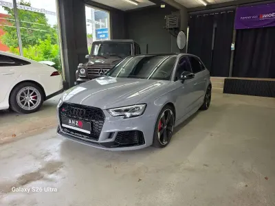 Gebraucht Audi RS3 Sport 400 PS (294 kW) 2018 Grau Limousine