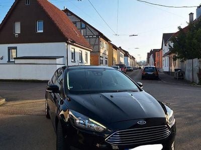 Gebraucht Ford Focus Titanium 150 PS (110 kW) 2017 Schwarz Limousine