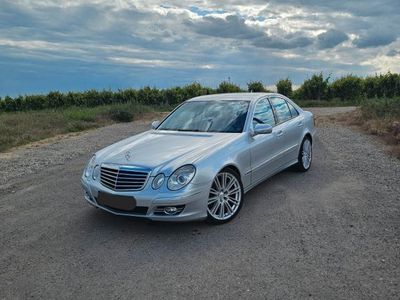 Mercedes E220