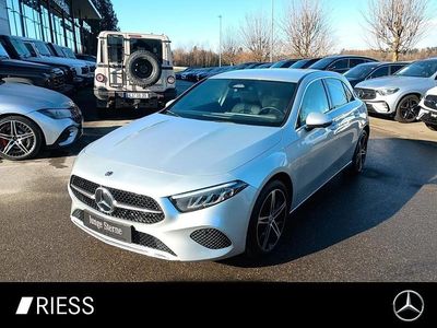 Gebraucht Mercedes A250 224 PS (164 kW) 2023 Iridiumsilber metallic Limousine