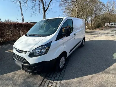 Gebraucht Ford Transit Custom 105 PS (77 kW) 2017 Weiß Van / Kleinbus