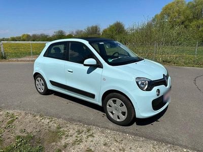 Begagnad Renault Twingo 90 HK (66 kW) 2015 Andere farben Halvkombi