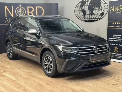 Gebraucht VW Tiguan Allspace Life 150 PS (110 kW) 2023 Schwarz SUV