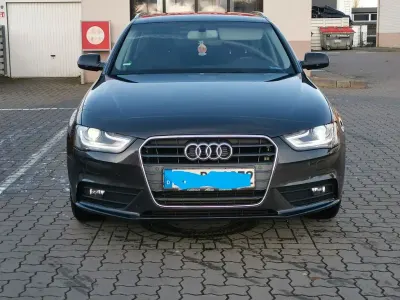Gebraucht Audi A4 Ambition 120 PS (88 kW) 2013 Grau Kombi