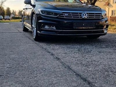 Używany VW Passat 240 KM (176 kW) 2019 Czarny Kombi