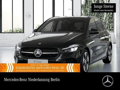 Second-hand Mercedes B200 Advanced 163 CP (119 kW) 2025 Negru Monovolum