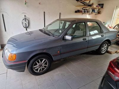 Usata Ford Sierra 101 CV (74 kW) 1989 Grigio Berlina