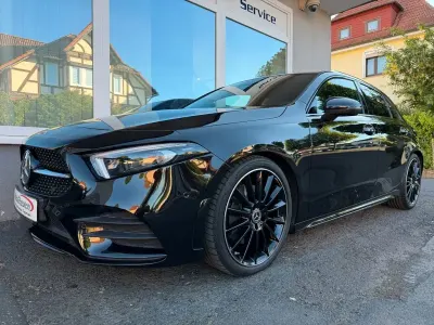 Gebraucht Mercedes A250 AMG 224 PS (164 kW) 2021 Schwarz Limousine