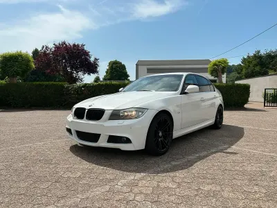 Gebraucht BMW 318 M Sport 143 PS (105 kW) 2011 Weiß Limousine