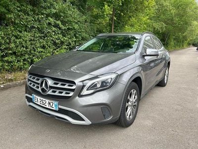 Mercedes GLA200