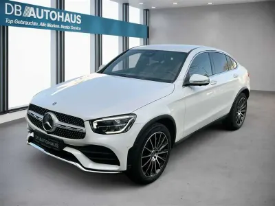 Second-hand Mercedes GLC300 AMG line 245 CP (180 kW) 2023 Alb Coupe