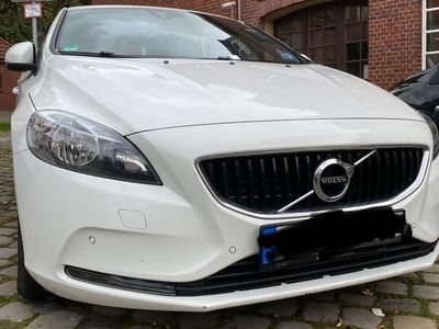 gebraucht Volvo V40 D2 Momentum