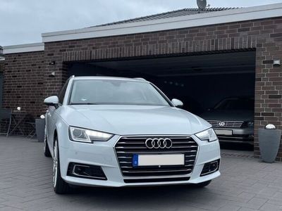 gebraucht Audi A4 Avant 2.0 TDI design