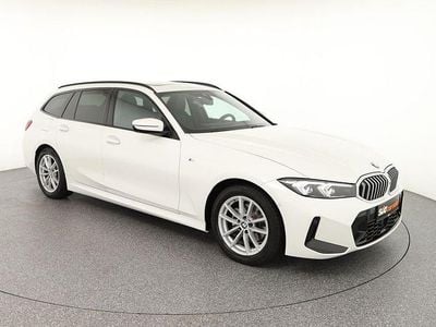 Gebraucht BMW 320 M Sport 184 PS (135 kW) 2025 Alpinweiß Kombi