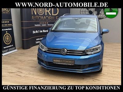 Gebraucht VW Touran Comfortline 122 PS (89 kW) 2022 Blau Van / Kleinbus