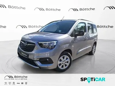 Neu Opel Combo Life Ultimate 100 kW (136 PS) 2025 Andere Van / Kleinbus