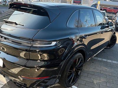 Gebraucht Porsche Cayenne 475 PS (349 kW) 2023 Schwarz SUV