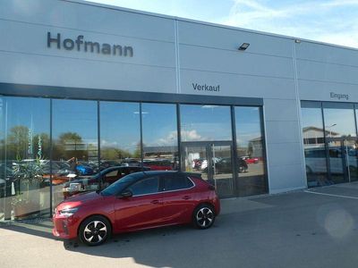 Usata Opel Corsa-e Elegance 100 kW (136 CV) 2022 Rosso Utilitaria