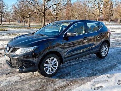 Schwarz Gebraucht 2014 Nissan Qashqai Tekna SUV | 8.550 € (Guter Preis)