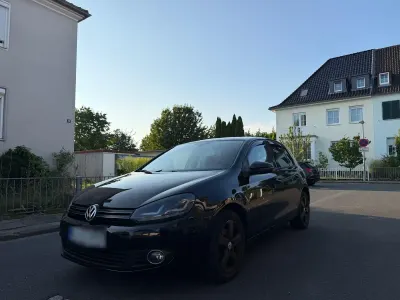 Gebraucht VW Golf VI 140 PS (102 kW) 2010 Schwarz Limousine