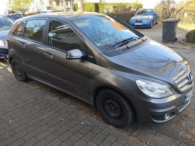 gebraucht Mercedes B180 