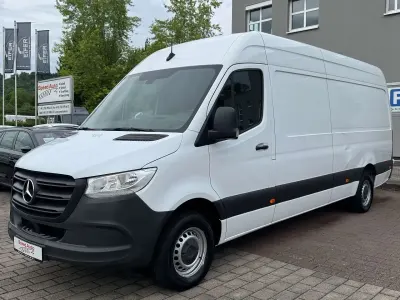 Gebraucht Mercedes Sprinter 150 PS (110 kW) 2023 Arktikweiss Van