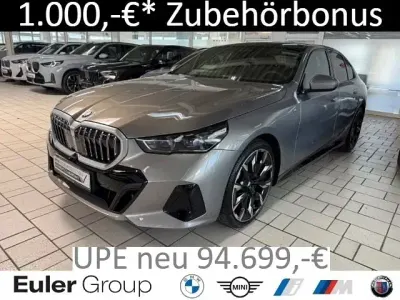 Gebraucht BMW 540 M Sport 303 PS (222 kW) 2025 Grau Limousine