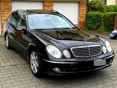 Mercedes E320