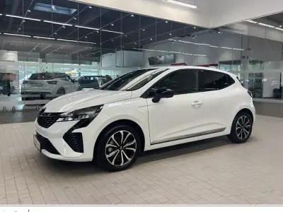 Gebraucht Renault Clio V Techno 143 PS (105 kW) 2025 Blanc glacier (metallic) Limousine