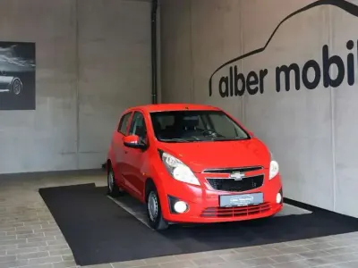 Używany Chevrolet Spark LS 68 KM (50 kW) 2011 Czerwony Hatchback