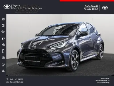 Neu Toyota Yaris 116 PS (85 kW) 2025 Grau Kleinwagen