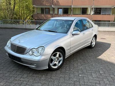 Mercedes C200