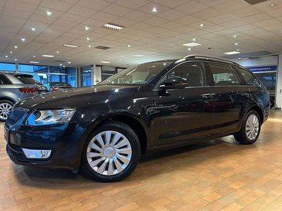 Gebraucht Skoda Octavia Ambition 150 PS (110 kW) 2014 Schwarz Kleinwagen