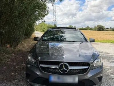 Gebraucht Mercedes 200 136 PS (100 kW) 2014 Grau Coupé