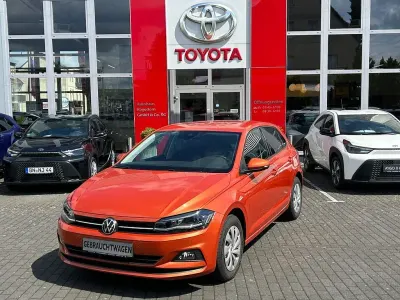 Usata VW Polo Comfortline 95 CV (69 kW) 2021 Arancione Utilitaria
