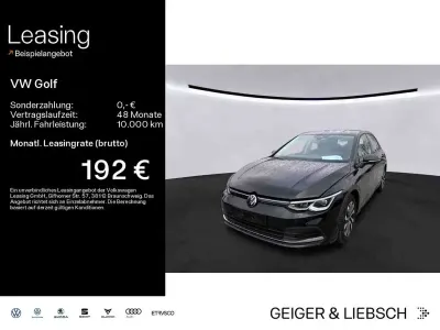 Gebraucht VW Golf VIII Active 150 PS (110 kW) 2023 Deep black perleffekt Limousine