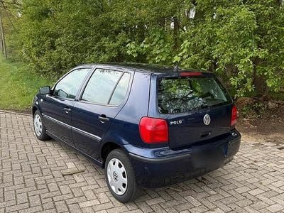 Gebraucht VW Polo 44 PS (32 kW) 2000 Blau Kleinwagen