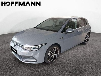 Moonstone gray Gebraucht 2023 VW Golf VIII Style Limousine | 25.990 € (Guter Preis)