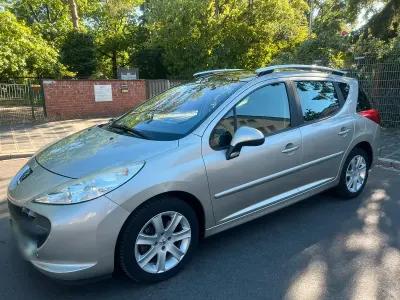 Gebraucht Peugeot 207 119 PS (87 kW) 2009 Grau Kombi