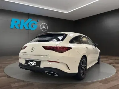 Gebraucht Mercedes CLA200 AMG line 150 PS (110 kW) 2025 Weiß Limousine