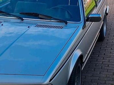 Gebraucht BMW 635 218 PS (160 kW) 1983 Silber Coupé