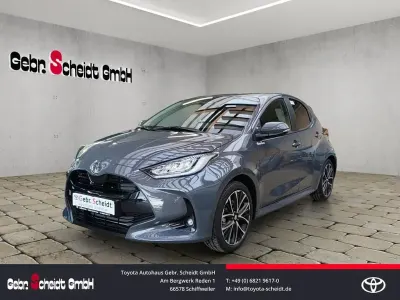 Neu Toyota Yaris Hybrid 116 PS (85 kW) 2026 Ash grey metallic Limousine
