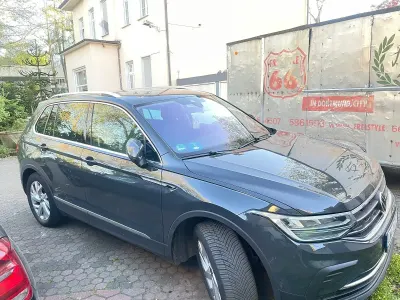 Gebraucht VW Tiguan Life 150 PS (110 kW) 2020 Grau SUV