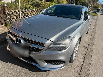 Usata Mercedes CLS320 340 CV (250 kW) 2011 Argento Coupé